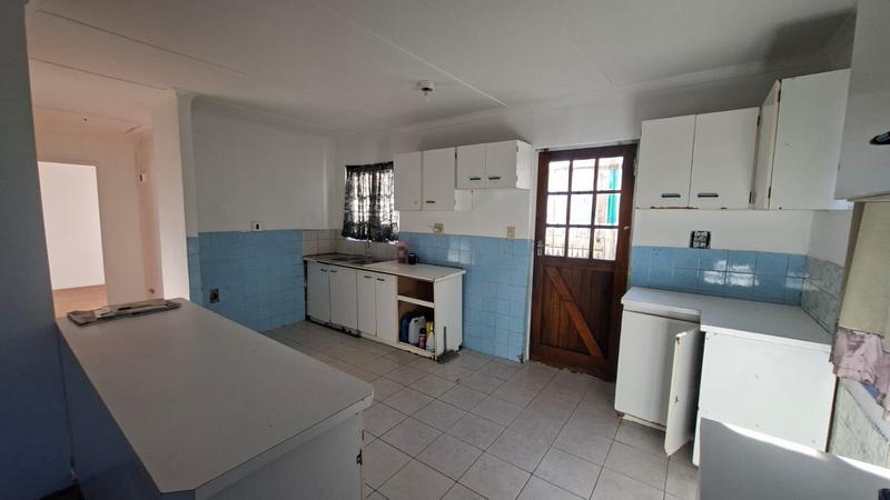 To Let 3 Bedroom Property for Rent in New Woodlands Western Cape